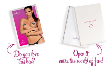 Накладки-сердечки на соски со стразами Obsessive A750 nipple covers, черные